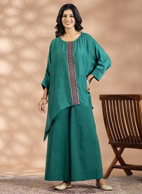 Green cotton floral print kurta set 1