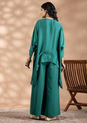 Green cotton floral print kurta set 4