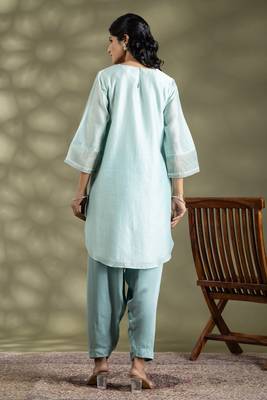 Blue chanderi silk floral print kurta set 3