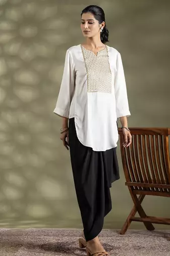 Off white cotton floral print kurta set