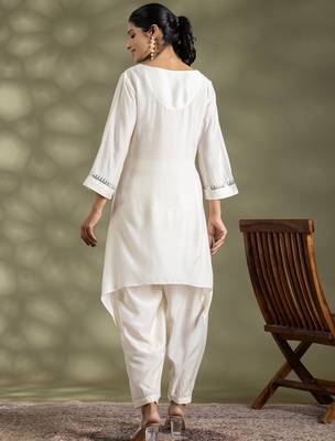 Off white cotton floral print kurta set 4