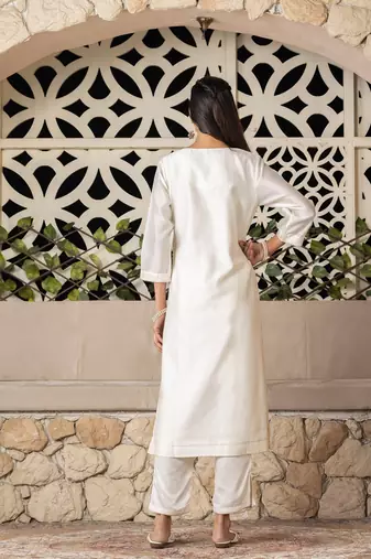 Off white chanderi silk floral print kurta set