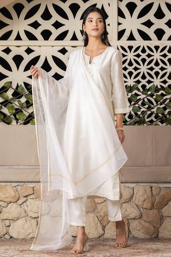 Off white chanderi silk floral print kurta set