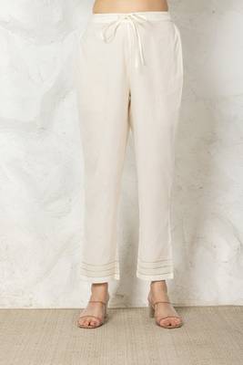 Off white chanderi silk floral print kurta set 2