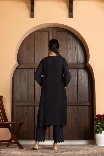 Black chanderi silk floral print kurta set