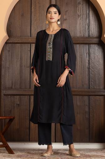 Black chanderi silk floral print kurta set