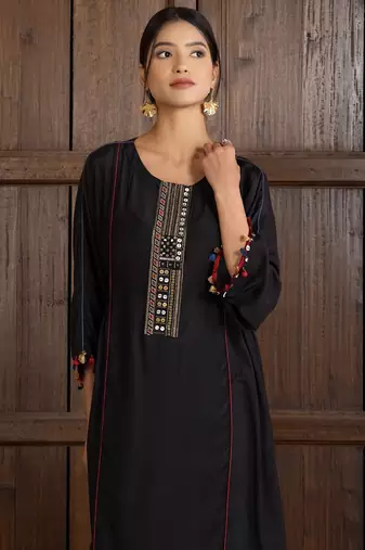 Black chanderi silk floral print kurta set