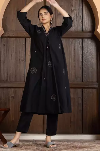 Black chanderi silk floral print kurta set