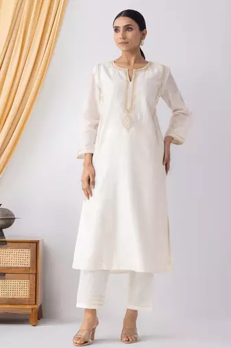 Ivory chanderi silk geometric print kurta set