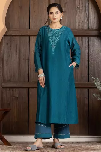 Green chanderi silk floral print kurta set