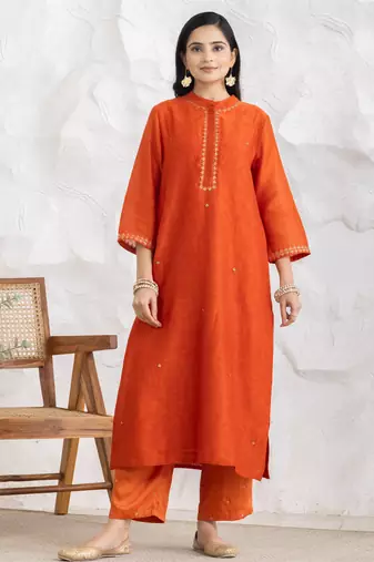 Orange chanderi silk floral print kurta set