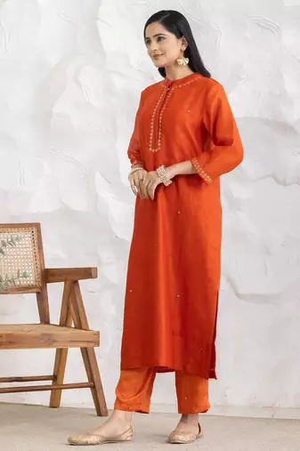 Orange chanderi silk floral print kurta set