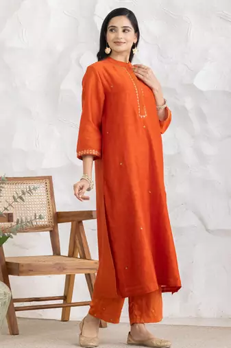 Orange chanderi silk floral print kurta set