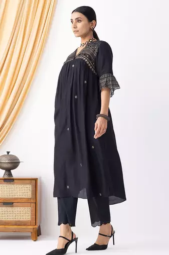 Black art silk geometric print kurta set