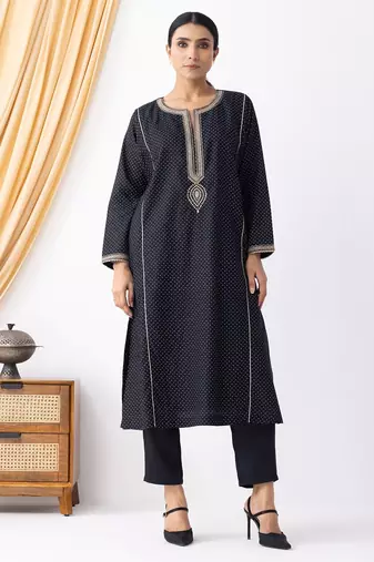 Black art silk geometric print kurta set