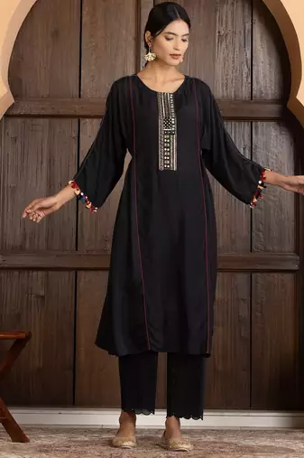Black art silk geometric print kurta set
