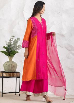 Fuchsia chanderi silk floral print kurta set 2