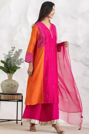 Fuchsia chanderi silk floral print kurta set