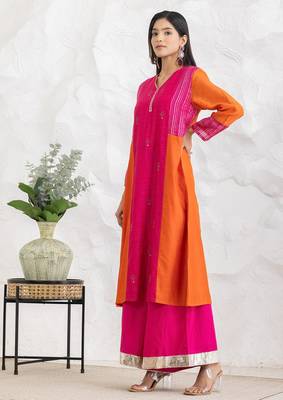 Fuchsia chanderi silk floral print kurta set 3