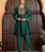 Green chanderi silk geometric print kurta set