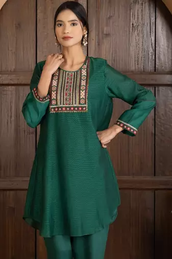 Green chanderi silk geometric print kurta set