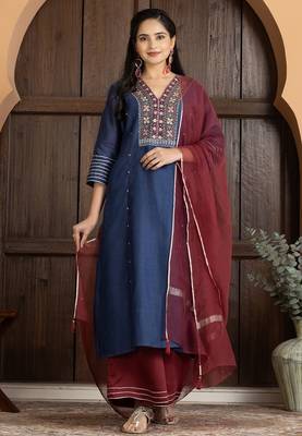Blue chanderi silk geometric print kurta set 1