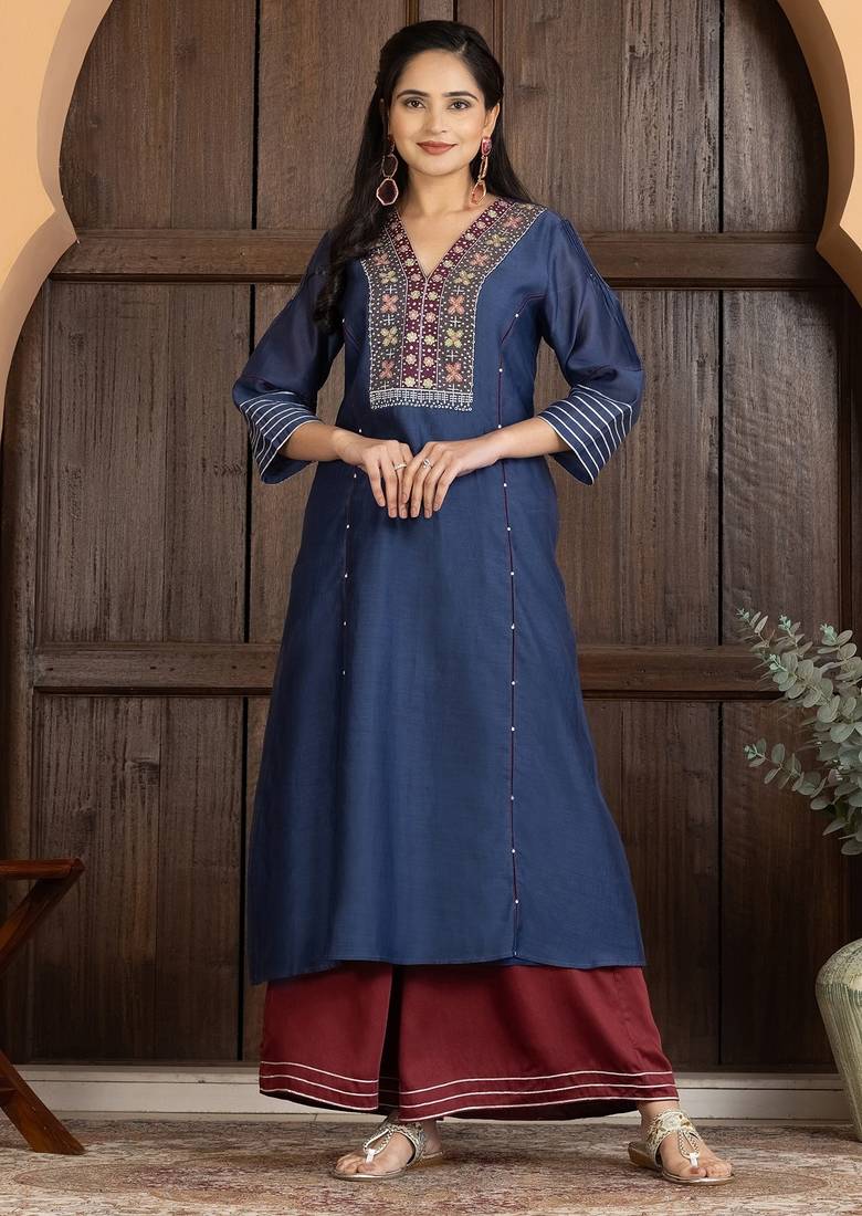Blue chanderi silk geometric print kurta set