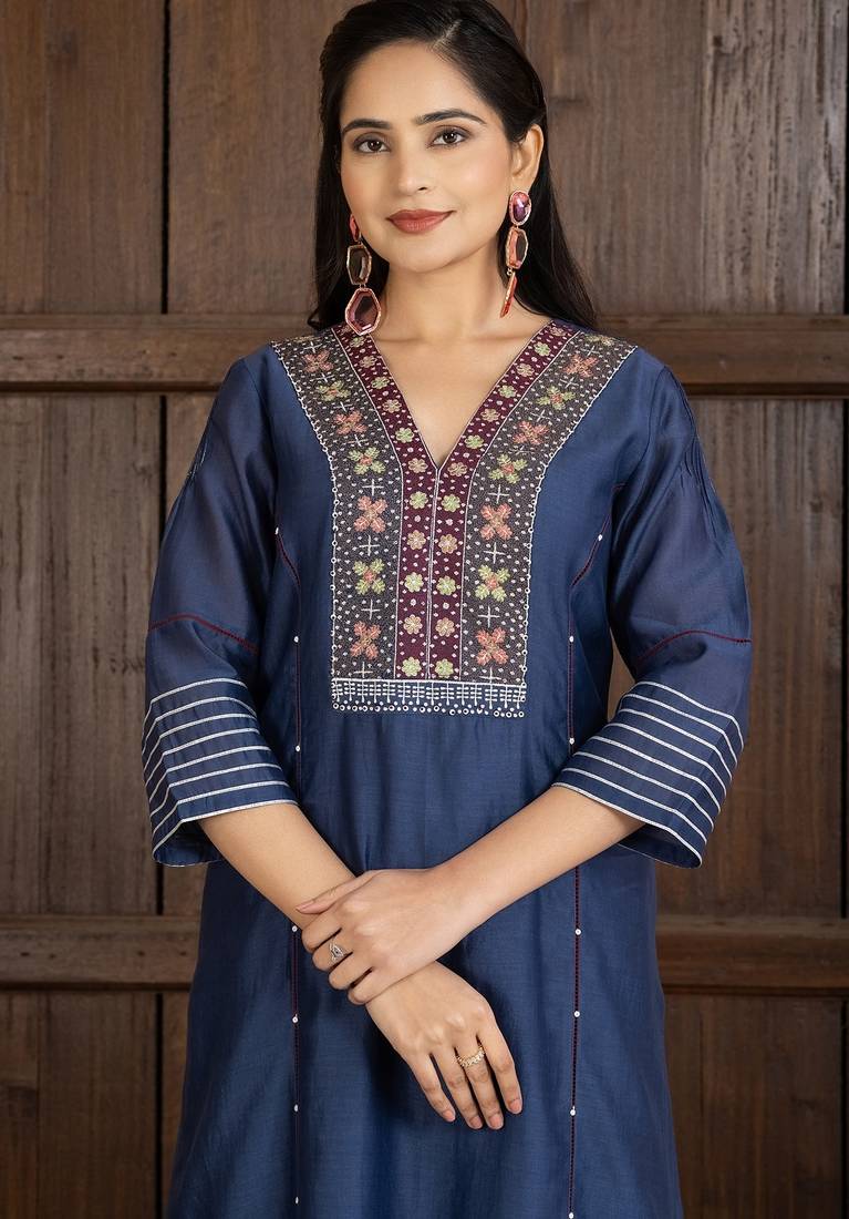 Blue chanderi silk geometric print kurta set