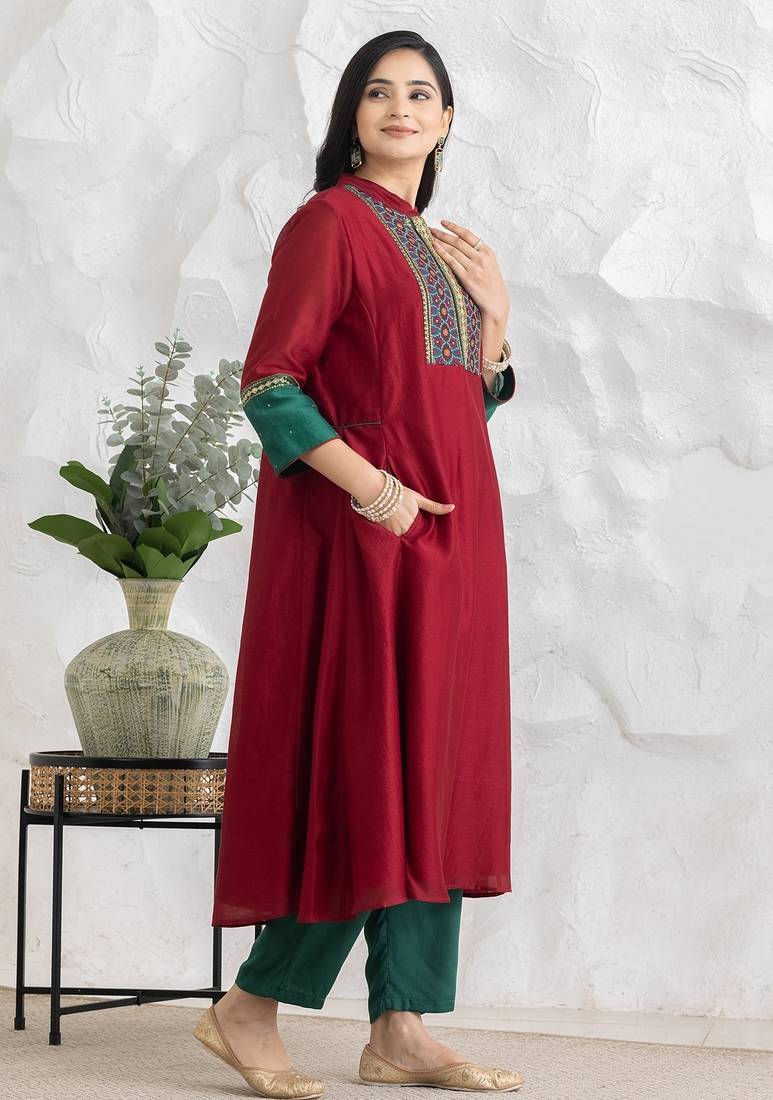 Red chanderi silk geometric print kurta set