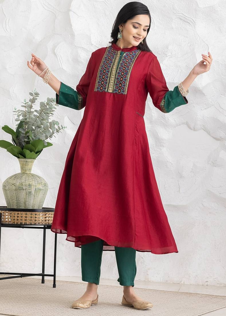 Red chanderi silk geometric print kurta set
