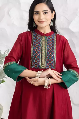 Red chanderi silk geometric print kurta set