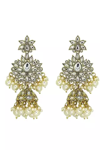 Gold plated kundan choker maang tikka set