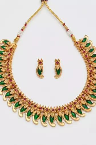 Handcrafted traditional gold plated green mango malai Necklace :: set - ethnic kemp jewelry for weddings & festivals