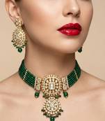 Elegant green kundan choker Necklace :: set | gold-plated handcrafted indian ethnic jewelry for weddings & festivals