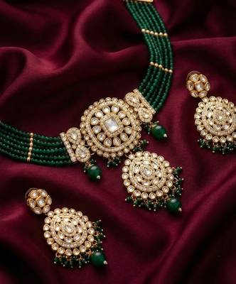 Elegant green kundan choker Necklace :: set | gold-plated handcrafted indian ethnic jewelry for weddings & festivals 2