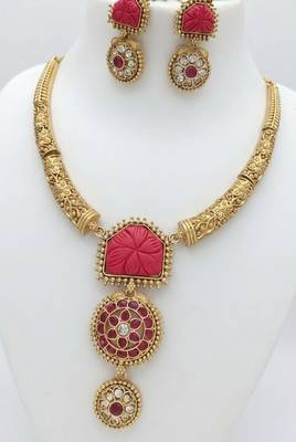 Handcrafted gold-plated ethnic Necklace :: set with red carved stones & floral pendant - bridal wedding jewelry 2