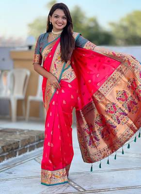 Indian pink zari motif weaving work paithani silk saree 2