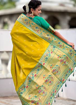 Designer lemon green meenakari weaving work paithani silk saree 2
