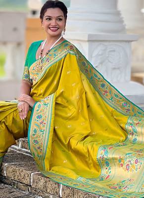 Designer lemon green meenakari weaving work paithani silk saree 5