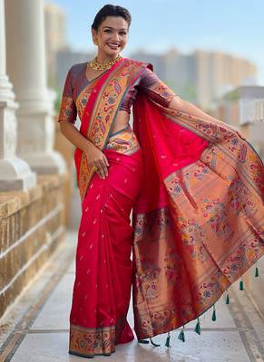 Designer pink meenakari weaving work paithani silk saree 2