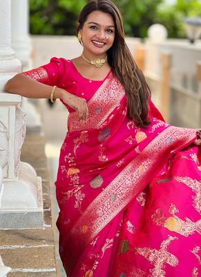 Designer pink zari weaving work banarasi silk saree 2
