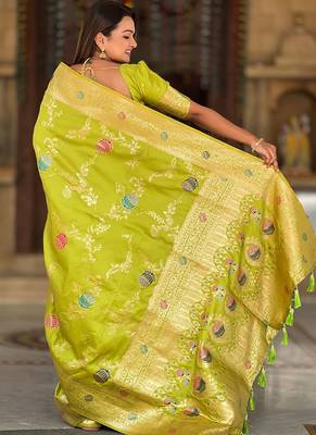 Designer lemon green zari weaving work banarasi silk saree 3