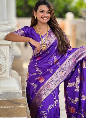 Designer blue zari weaving work banarasi silk saree 4