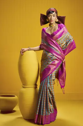  pure silk blend saree with checks pattern & matching blouse