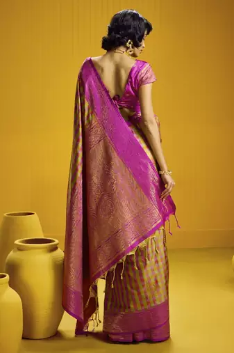  pure silk blend saree with checks pattern & matching blouse