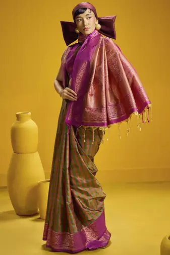  pure silk blend saree with checks pattern & matching blouse