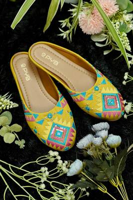 mustard yellow geometric embroidered ethnic flats 1