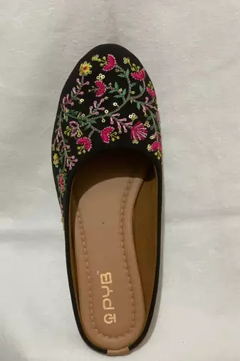 black floral embroidered ethnic flats for women