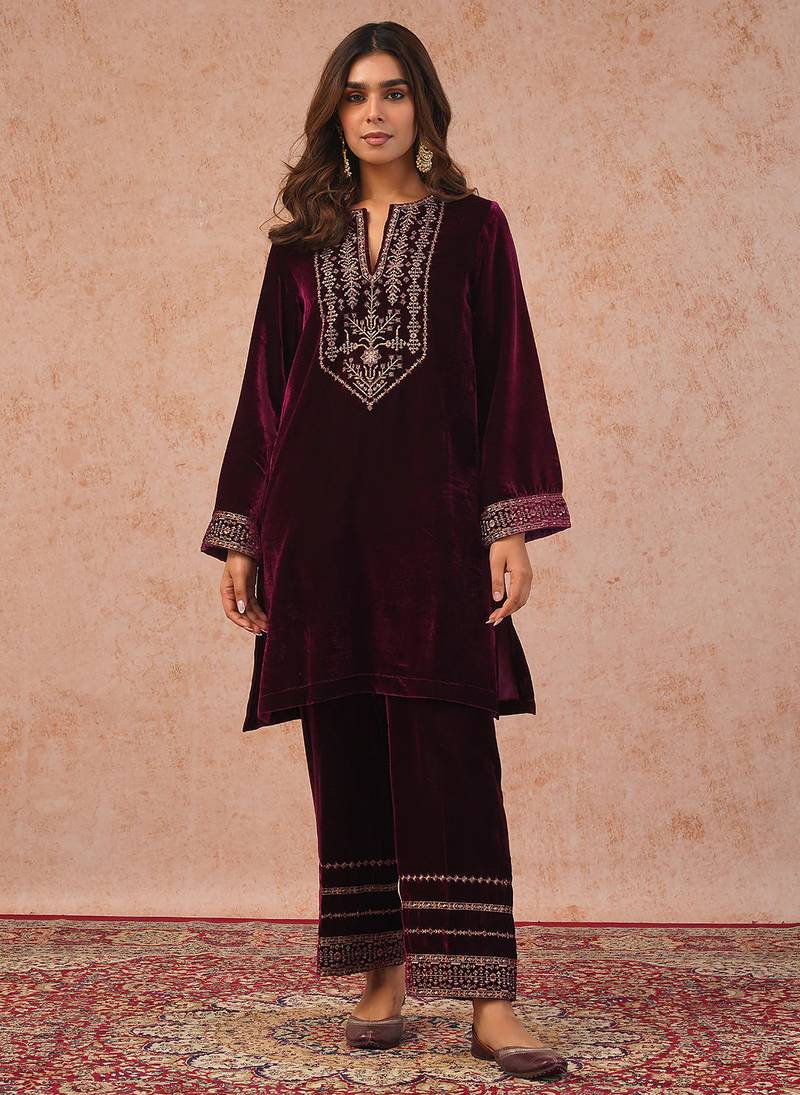 Womens embroidery salwar suit set with dupatta