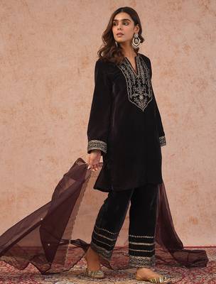 Womens embroidery coffee salwar suit set with dupatta 3